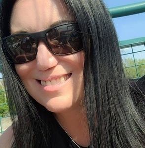 Meet your Posher, Catherine